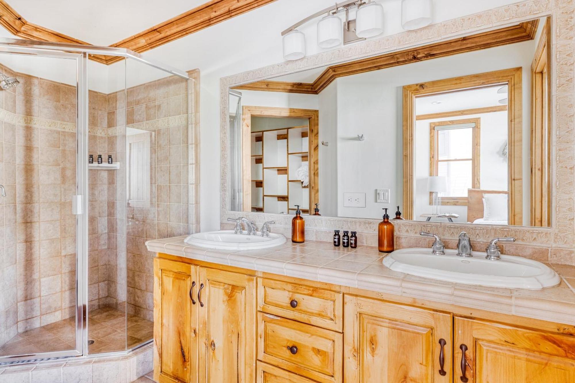 Murdock By Avantstay Cozy Townhouse W Hot Tub Walk To Park City Mountain Exterior photo