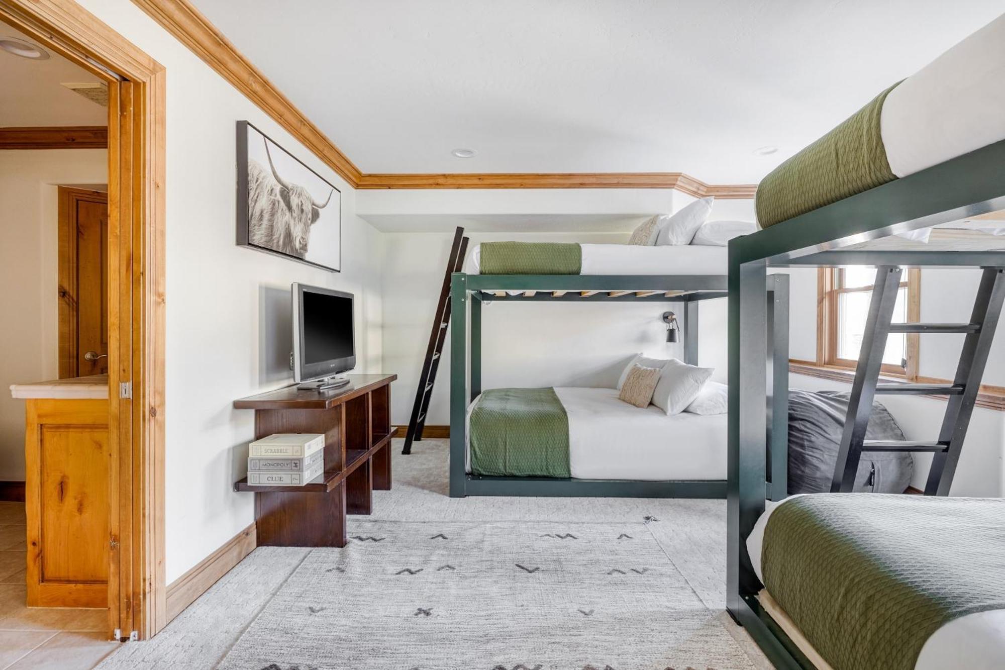 Murdock By Avantstay Cozy Townhouse W Hot Tub Walk To Park City Mountain Exterior photo
