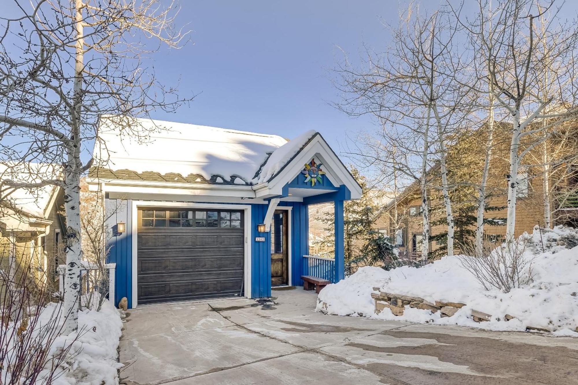 Murdock By Avantstay Cozy Townhouse W Hot Tub Walk To Park City Mountain Exterior photo